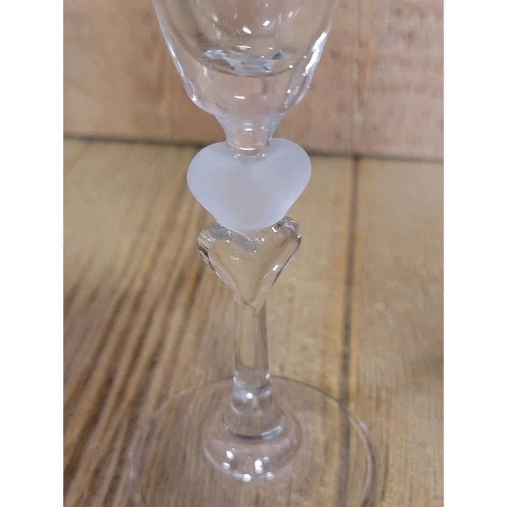 Gorham Double Heart Amore Collection. Pair of Celebration Flutes